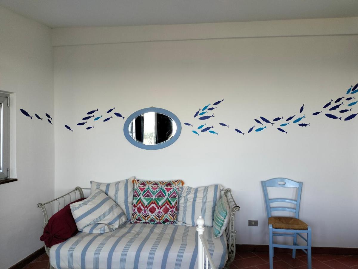 Le Finestre Sul Mare Bed & Breakfast Conversano Bagian luar foto