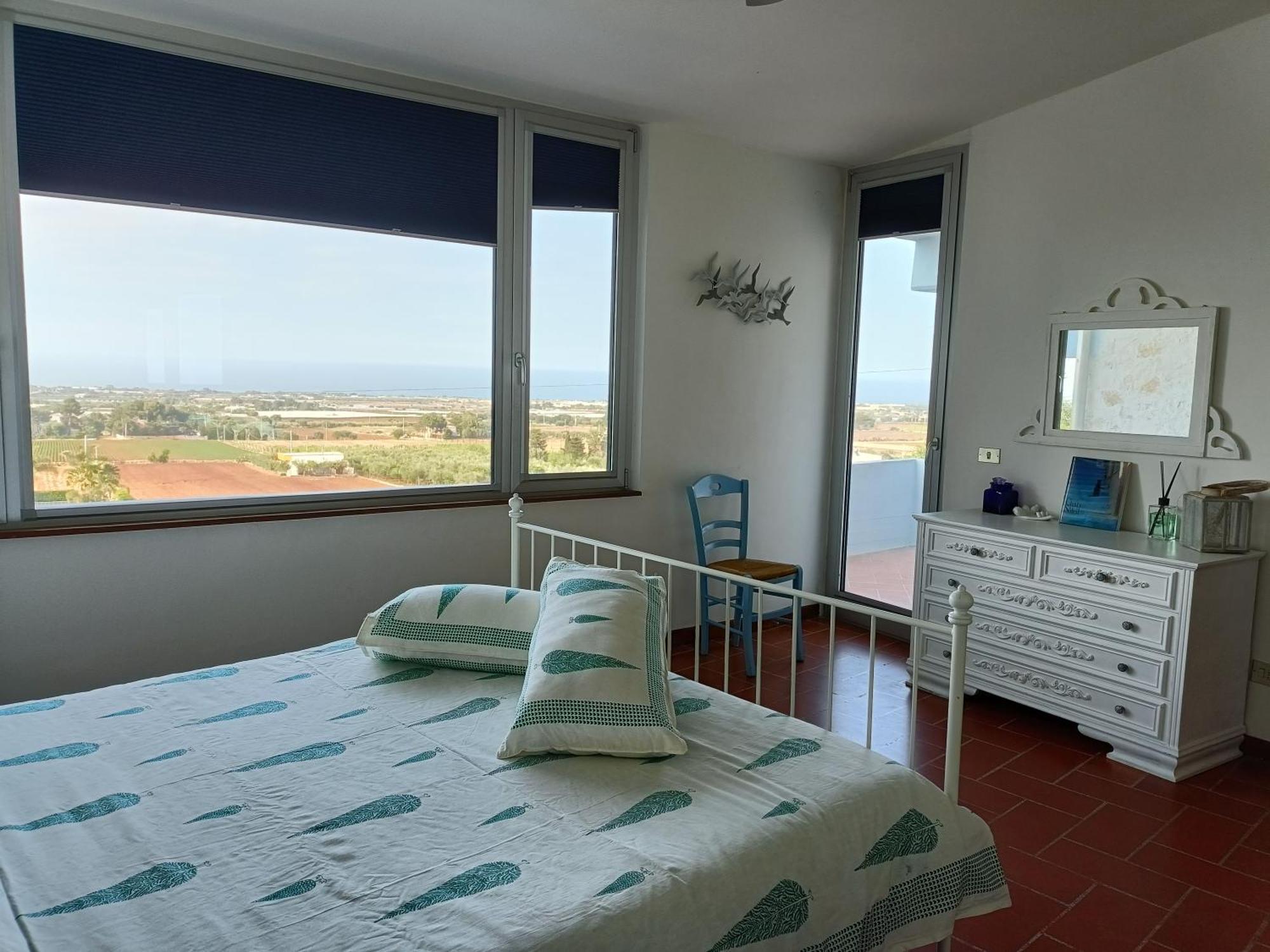 Le Finestre Sul Mare Bed & Breakfast Conversano Ruang foto